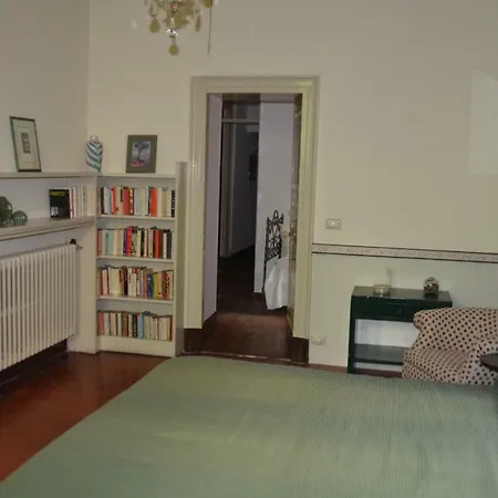 Il Giardino Di Caronda بيت للعطل
