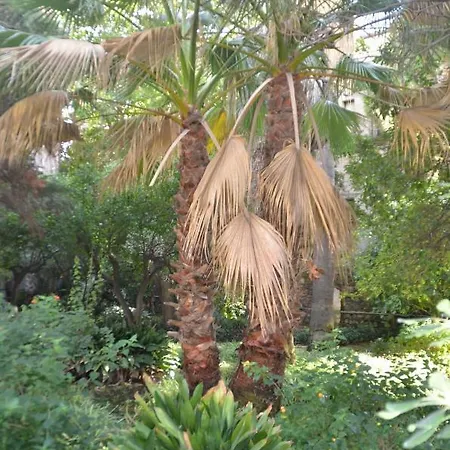 بيت للعطل Il Giardino Di Caronda *